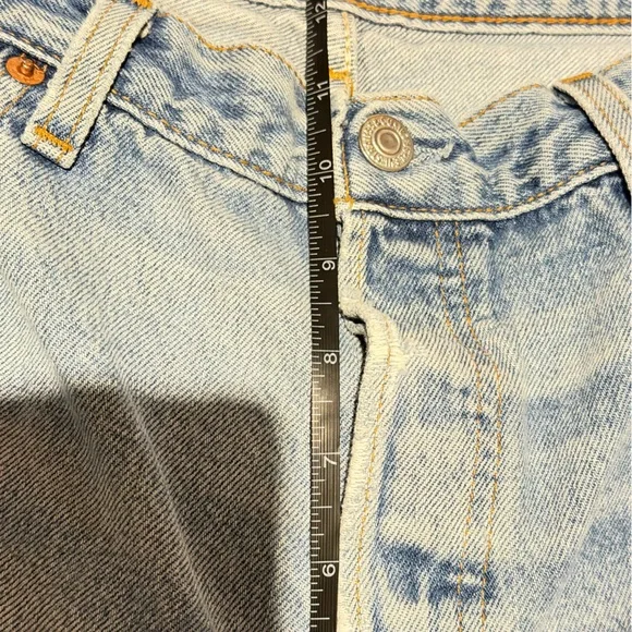 Vintage Levi’s 501 Jeans Made in USA (Mid-90s)